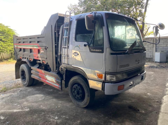 hino-for-sale-big-2